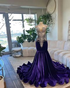 Purple Veet Mermaid Prom Dresses Crystal Beading Sheer Neck Plus Size Formell kväll födelsedagsfestklänningar Vestidos