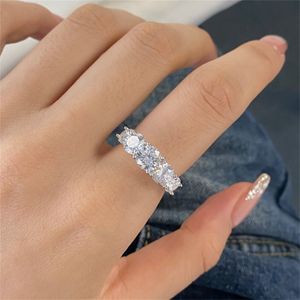 1ct Diamond Rings for Women Wedding 925 Серебряный серебряный дизайнерский дизайнерский кольцо женщина вечеринка 5A Циркония