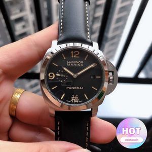 Zegarek designerski zegarek dla męskiego mechanicznego automatycznego ruchu szafirowe lustro rozmiar 44 mm Cowhide Watchband Sport zegarki na rękę automatyczną obserwowanie Weng