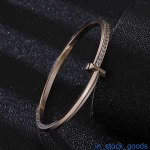 Оригинальный 1to1 логотип бренда высококачественные женские браслеты Tiffancy Bracelet Women Collection Ювелирные ювелирные изделия Light Luxury Electrated 18k Rose Gold Classic Party Braclet