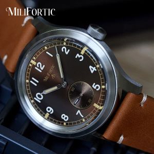 Miliforty 39 mm vintage hołd zegarek dla mężczyzn pola wojskowe brudne tuzin ST1701 Ruch Automatyczne szafir