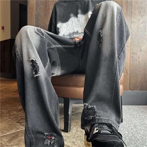 Jeans strappati mendicante neri Pantaloni da lavoro a gamba larga da uomo alla moda estivi sottili americani da High Street Vibe