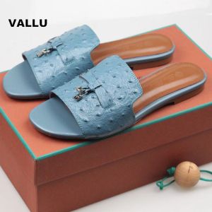 Slippers Vallu عالية الجودة LP2021 Summer Summer New Leather Solid Solid Beanie Metal Decoration Ladies Mashing Relgn