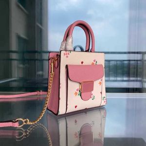 Skórzane torby na ramię designerski torebka kobieta damskie torebki torebki torebki małe marka mody crossbody różowy kwiatowy odcisk serca 230207