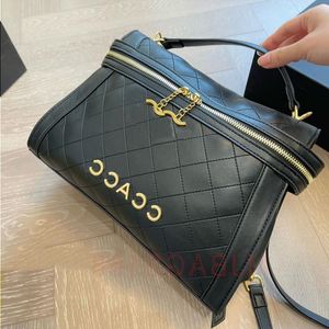 Women Casual Business Backpack Luxury Brand Portable Shoulder Bag Classic Diamond Plaid Leather Bag Designer School Bags Handbag Crossbody B