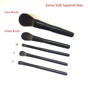 SQ Face Brush Cheeck LMF Eyeshadow Borstes Extrasoft Squirrel Hair Powder Blush Eye Shadow Makeup Blender Applicator 240403