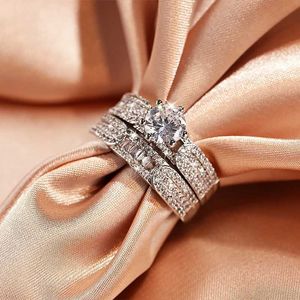 2pcs Eheringe Mode Frauen Zweiteiler Ring glänzender Zirkon geometrischer Ring Doppelschicht Frauen 925 Silber Ring Party Schmuck Hochzeitsbehörde Accessorie