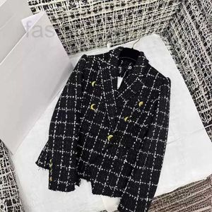 Women's Jackets Designer 2024 early spring new style socialite lapel gold button contrasting plaid coarse tweed jacket for women 3EHT