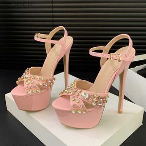 Klänningskor Luxury Rhinestones Platform Wedges Women Sandals 16cm Ultra High Heels Pole Dance Gladiator Summer Female Party H240403PI1K