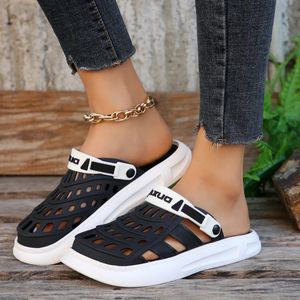 2024 Damen Sandalen Schwarze weiße flache Schuhe Frau Trend Tenis Feminio bieten Sommerflats Flip Flops Verkauf Sandale 240323