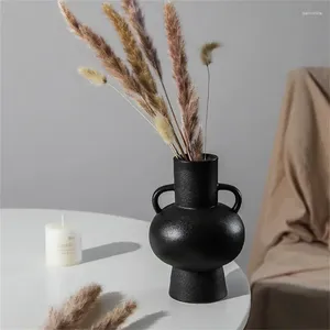 花瓶の絶妙なテーブルトップブラックとソリッドモダンな装飾的なデスクフラワー花瓶の家庭装飾ユニークな二重耳セラミック