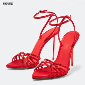 Dress Shoes 2024 Design Crystal Ankle Strap Sandals Women Sexy High Heels Summer Party Prom Wedding Red