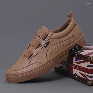 Casual Shoes 2024 Luxury Low Top Men Vulcanize Autumn Leather Korean Black Black Lace-Up Sneaker 23101