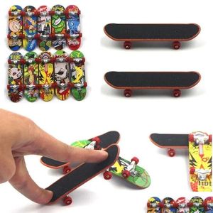 Finger Toys Mini Skateboard Truck Print Professional Stand Fingboard para Kid Toy Children Great Drop Greed Presens ROUNDY DHHIH