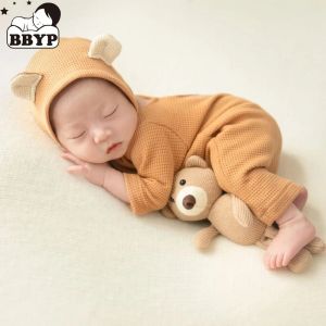 Zestawy 1 Zestaw Nowonarodzone Photography Romper Romper+Bear Ear Hat Baby Boys Girl