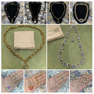 Designer smycken Pearl Diamond Necklace for Woman Men Cuban Chain 18K Gold Neckor Designer Love Heart Diamond Luxury 925 Sterling Silver Jewelry Wedding Present