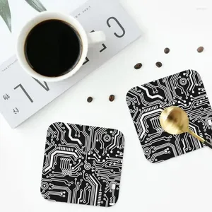 Tischmatten schwarze Mikrochip-Hardware-Schaltkreisendesign Coasters Leder-Taschen-Slace-Isolierung Kaffee Küche Esskissen 4 Set von 4