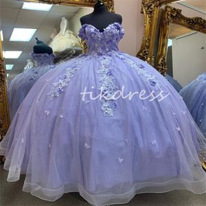 Lila quinceanera klänning med fjärilar prinsessa 3d blommor spets vestidos d 15 quinceanera 2024 korsett födelsedagsfest sexton födelsedag formell fest klänning