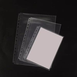 Borsa 20pcs/set A5 B5 Porta di file trasparente 13/17 Holes Documenti perforati in plastica maniche a foglie sciolte Protezioni di protezioni per borsa