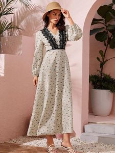 Ethnische Kleidung Dubai Abaya Marocain Kaftan Lace Party Kleider für Frauen Blumendruck Langarm Kleid Muslim Kleid Saudi -Arabische Robe