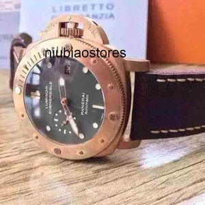 Orologio di qualità orologio da uomo di lusso alti movimenti meccanici automatici con luce notturna e appuntamento impermeabile J09J