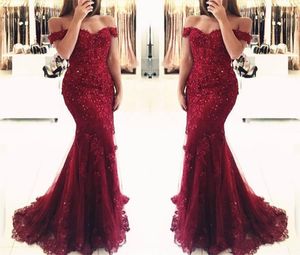 Wino Red Burgundy Dress Sukienka koronkowa syrena aplikacji Offthushoulder Evening Sukienki 2019 Vestido de Festa Cears Ceide Long Pro8192163