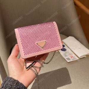 Fashion Classic Luxus Italienische Designer -Tasche Neue Frauen Full Diamond Umhängetasche Münze Geldmund rote Paketkette Geldbörse CLIP Dreieck Etikett 3 Farben