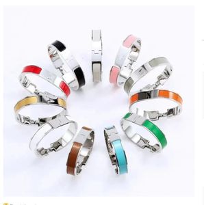 Tennis Design Bangle Bangle de alta qualidade Homem masculino Jóias de designer de braceletes 18 Color Bracelets de fivela dourada