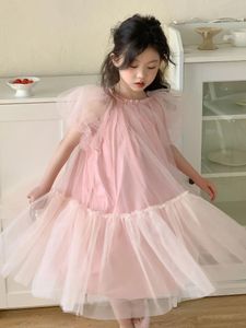 Kız Elbiseler 2024 Styles Girls Ruffles Elbise Kısa Kol Yaz Moda Çocuk Giysileri 2-8 Yıl