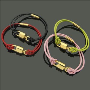 Tennis European e American Designer Brand Jóia da moda Lock Head Key Double Camada colorida para a cabeça feminina de couro verde preto