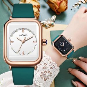 Нарученные часы Lady Watch Exquisite Square Dial Quartz с силиконовым ремнем ночной свет высокие часы точности для любителей сладких наручных часов