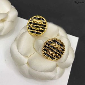 Stud Geometry Circle Designer 18K Gold Plated Stud Earrings Luxury Women Brand Letter Earring High End Brass Material Steel Seal E