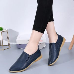 Slebende weibliche Schuh trendige koreanische Version flach alleinige Modespitze Zeh Casual Women Leder -Ladung Sapatilha Feminina cortavel