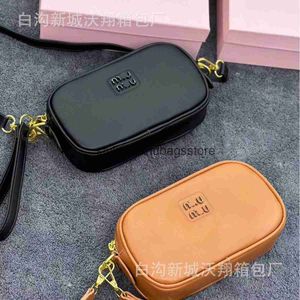 Cross Body Home Fashion Versatile Briefcase Small Square Bag Womens New Letter High end Underarm Shoulder H240409