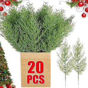 Decorative Flowers 1/20Pcs Pine Needle Branches Artificial Fake Plant Christmas Tree Sprig Garland Wreath Wedding Home Decorations DIY