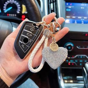 Keychains Rhinestone Keychain Charm Sparkly Heart With Wrist Strap Elegant Bag Decoration Key Holder Faux For Car