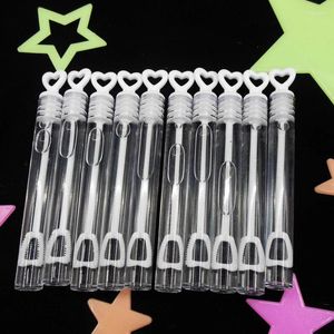 パーティーデコレーション10pcs/lot love heart wand tube bubble moap bottle forゲストの誕生日の装飾ベビーシャワーのおかげで子供のおもちゃ