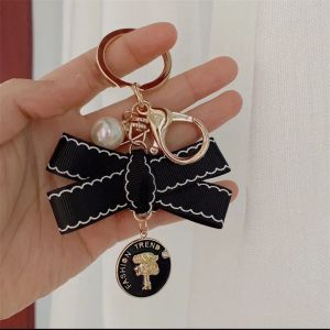 Designers Keyring Fashion Ladies Keychains Luxury Brands Pearl Handmade Keyrings Women Lovers Couple Bags Cars Key Chains Lanyards 2024 Hot -7