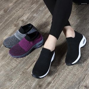 Fitness Shoes Winter Ladies Flat para meias tênis confortáveis