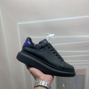 Designer tênis Sapatos casuais Treinadores de tênis de lona Plataforma de moda Low High Top com Box DLJE32