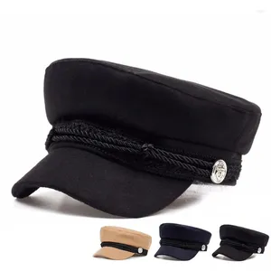 Berets unisex koronkowy styl z klamry wojskowymi czapkami płaskie czapki baseballowe dla kobiet na świeżym powietrzu kadet kadet przeciwsłoneczny kapelusz przeciwsłoneczny