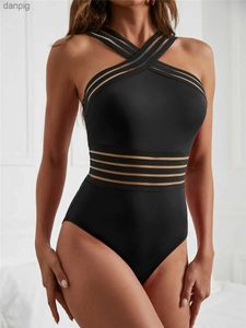 Kobiety stroju kąpielowego stroju kąpielowego dla kobiet w stałej siatku 2023 One Piece Sexy High Neck Szybźnie Kobiety Krzyż z przodu kostium kąpielowy Kobieta Bodded Bodysuit Y240402