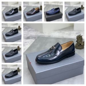 Sapatos de couro Sapatos formais marca de luxo 2023 mocassins masculinos de designer mocassins Sapatos de casamento preto italiano respiráveis e tamanho 38-45