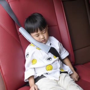 Universelle Auto -Sicherheitsgurteabdeckung Verstellbares Plüschauto -Sicherheitsgürtelabdeckung Schulterpolster für Kinder Kinder Erwachsene Auto Innenraumzubehör