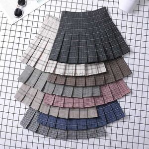 Urban Sexy Dresses Summer kjol för kvinnor 2023 Koreanska stilkläder Preppy Girls Chic and Elegant Aesthetic Female A Line Mini Plaid Pleated kjol 240403