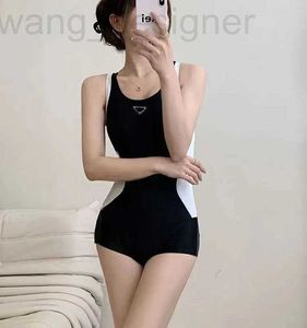 Kadın Mayo Tasarımcısı Kadınlar Yaz Bikini Mayo Plaj Tarzı Tomurcuklu Nakış Sıışları için Lady Slim Fragwears Kadın Mayolar İçin Setler Bir Parçalar Set M-XL VGPW