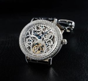 Bilek saatleri Tourbillon izle Sugess Mekanik El Rüzgar Gümüş Kılıf Kristalleri 5bar Su Geçirmez Safir Sayısız Ölçek Montre Ho2386547