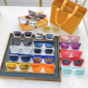 2024新しい高品質の新しい高級デザイナーファミリーL's White Millionaire 96006 Board Ins Personality Sunglasses Men's Net Red Sunglasses Women Z1165