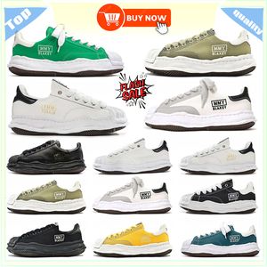 Designer shoes Men Women Designer Casual Shoes Low Top Leather Sneakers White Black Dust Cargo Clear Brown Desert Womens Outdoor Trainers