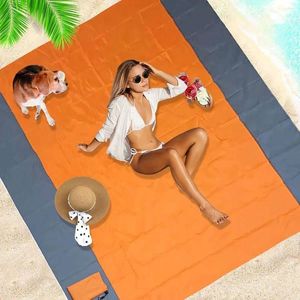 Carpets 2x2.1m Waterproof Pocket Beach Blanket Folding Camping Mat Mattress Portable Lightweight Outdoor Picnic Sand